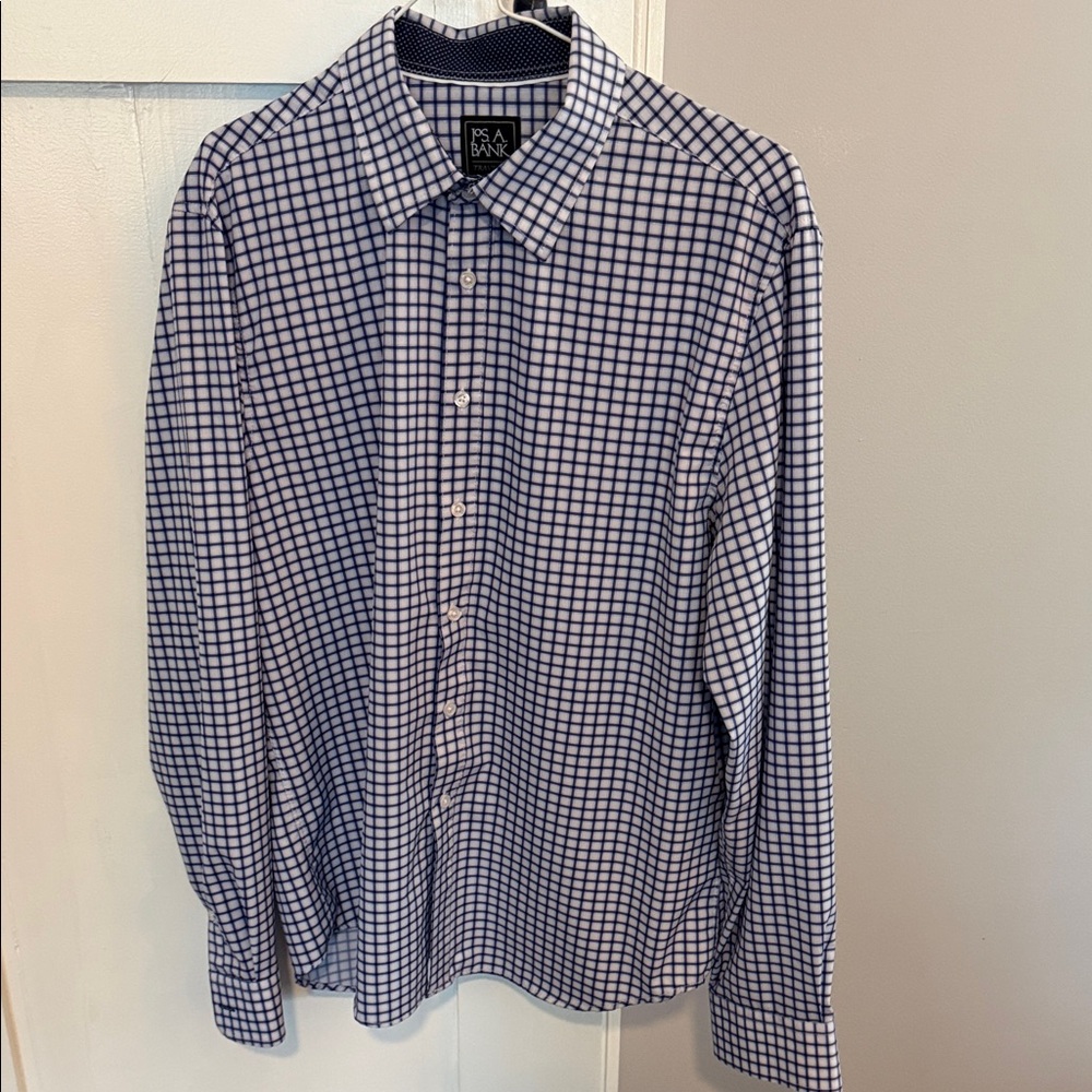 Jos. A. Bank Navy Windowpane Check Button-Down Shirt travelers 59 no wrinkle